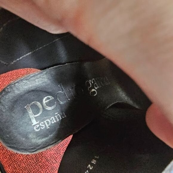 Pedro Garcia Suede Slingback Platform Heels Sz 6.5 Brown Designer Peep Toe - Picture 8 of 9